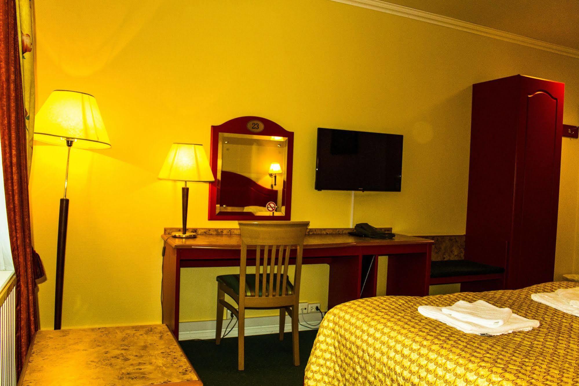 Tysfjord Hotel Storjord I Tysfjord Kültér fotó