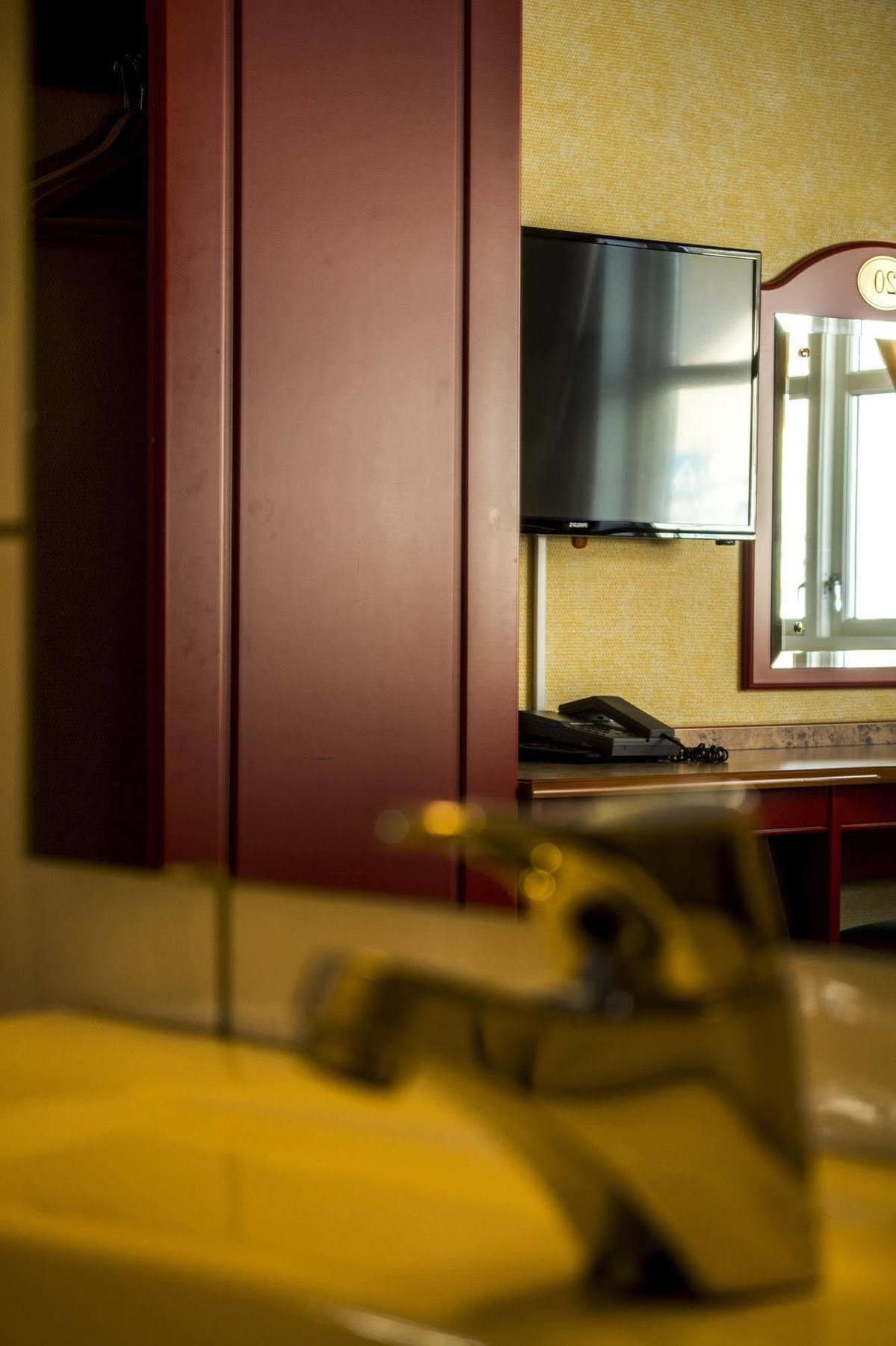 Tysfjord Hotel Storjord I Tysfjord Kültér fotó