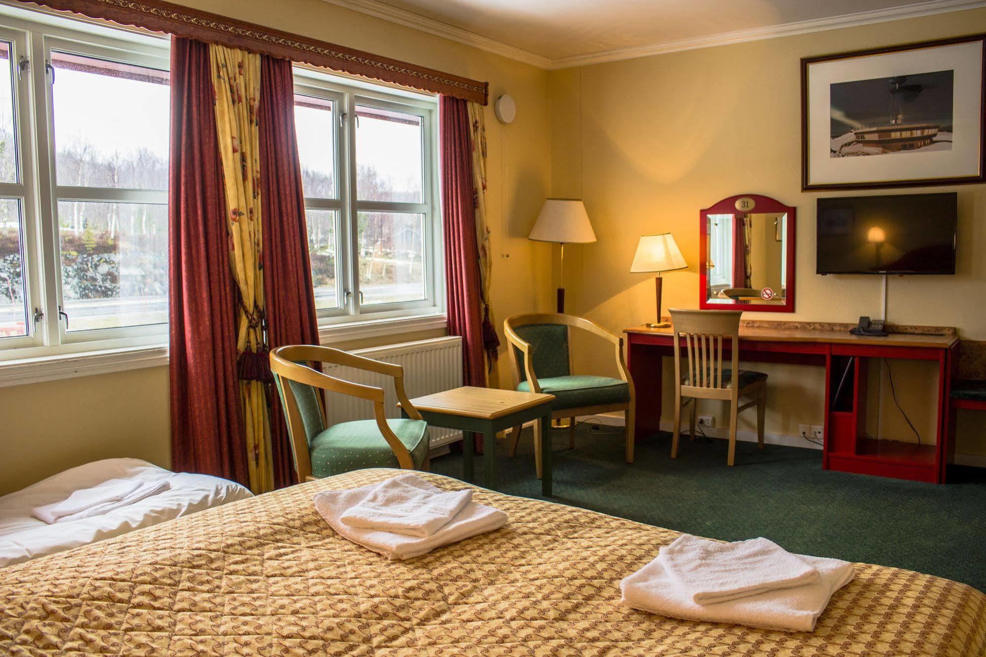 Tysfjord Hotel Storjord I Tysfjord Kültér fotó